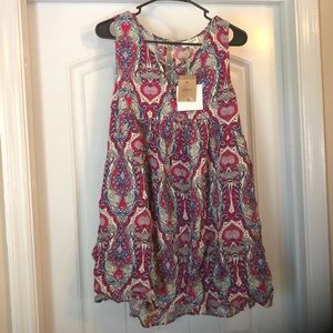 Paisley print sleeveless dress.